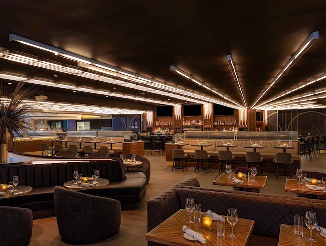 Revel & Rye Bar at the Broadway Lounge